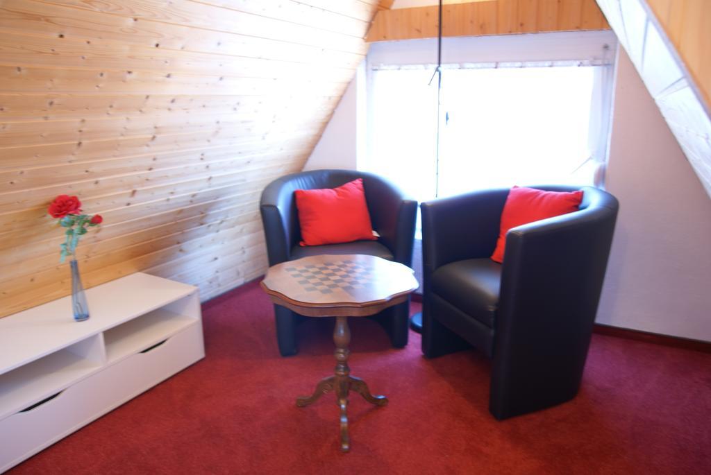 Ferienwohnungen Am Kleinen See Bergen Auf Rugen Ngoại thất bức ảnh